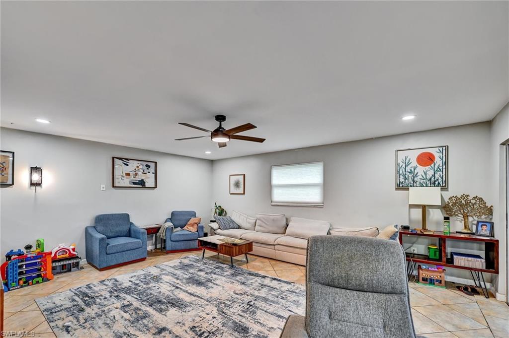 3490 Santiago WAY