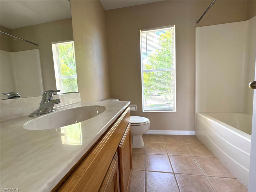 SHADOW LAKES - Residential