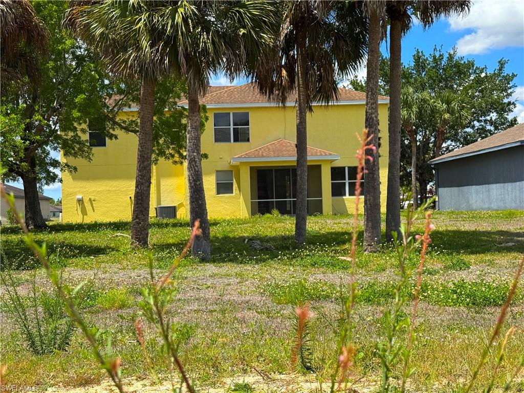 SHADOW LAKES - Residential