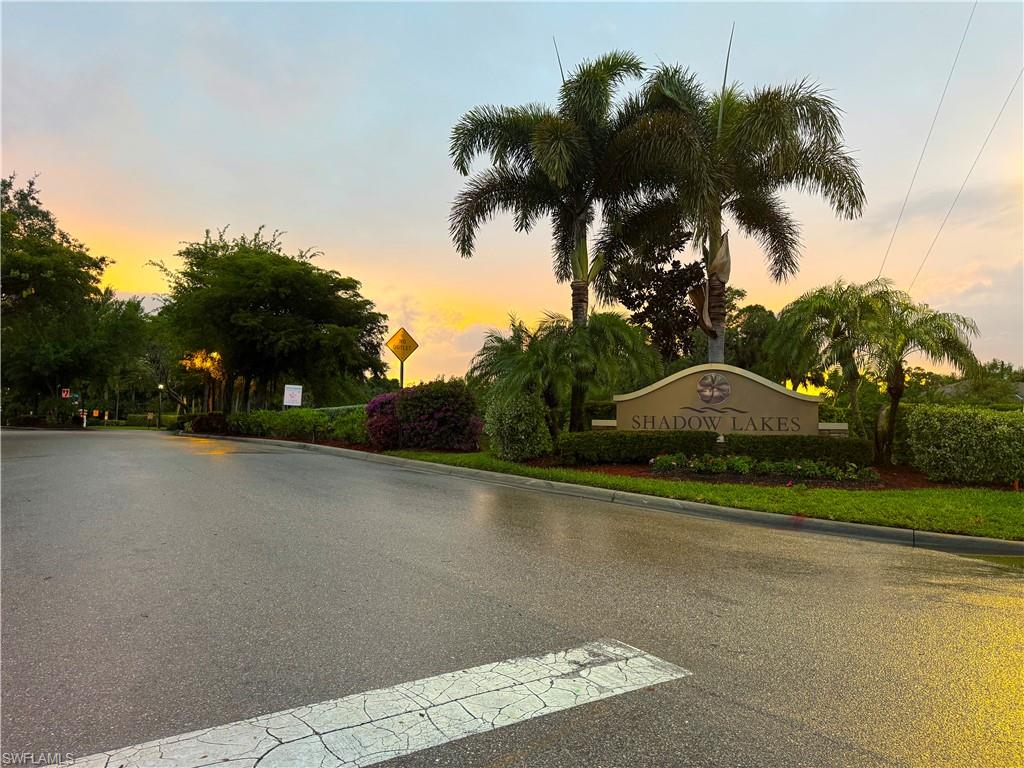 SHADOW LAKES - Residential