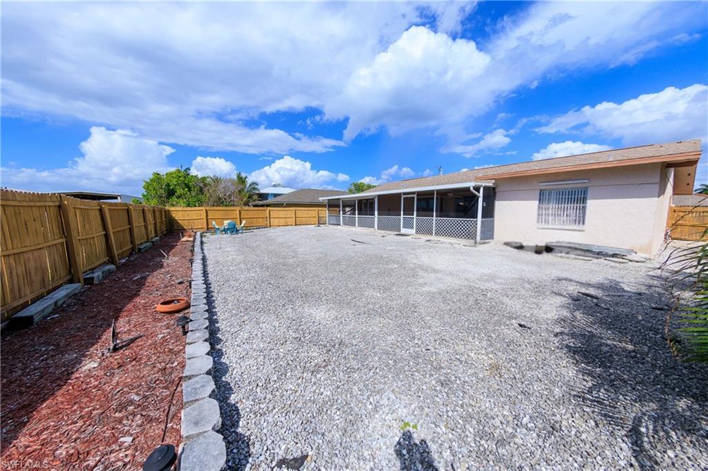 MARCO ISLAND - Residential