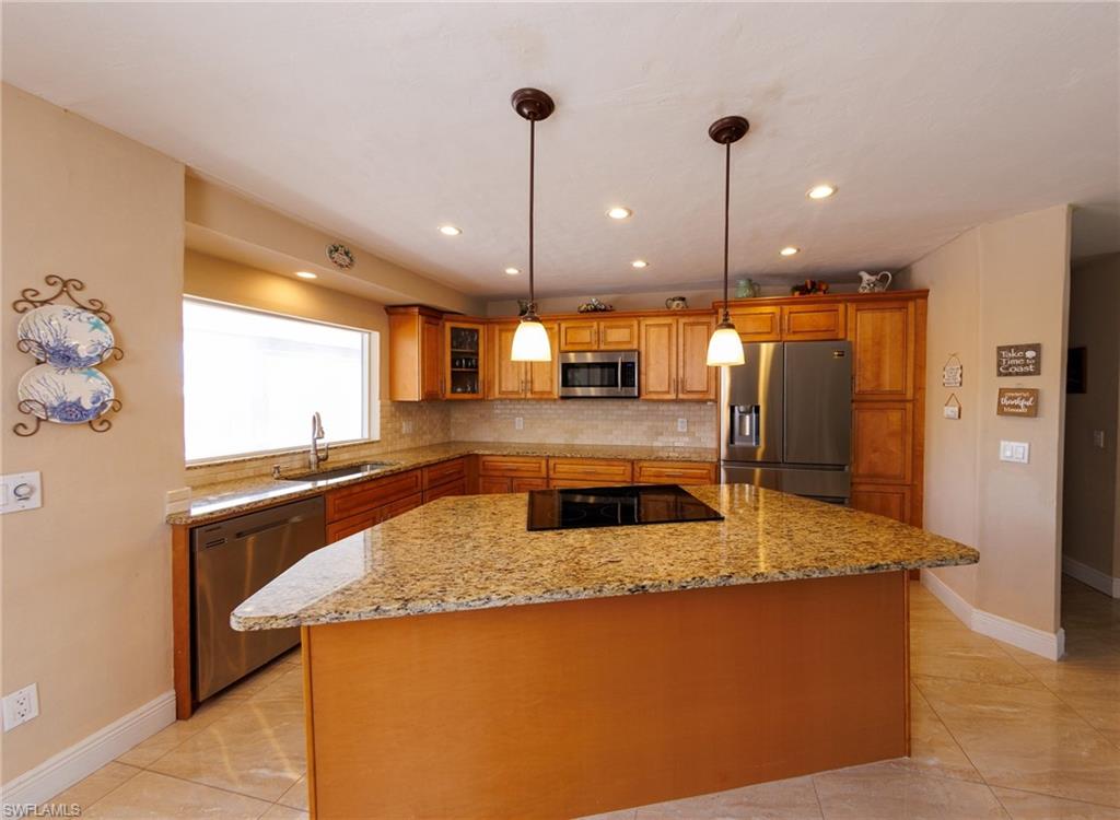 MARCO ISLAND - Residential