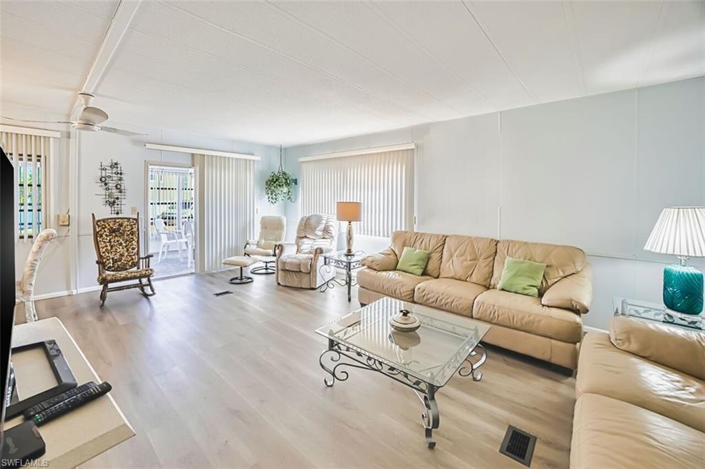 THUNDERBIRD MOBILE HOMES - Residential