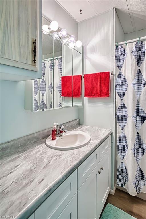 THUNDERBIRD MOBILE HOMES - Residential