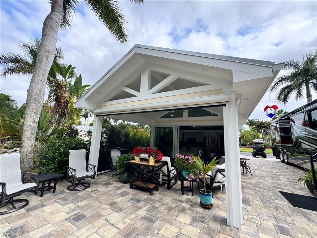 RIVERBEND MOTORCOACH RESORT - Land