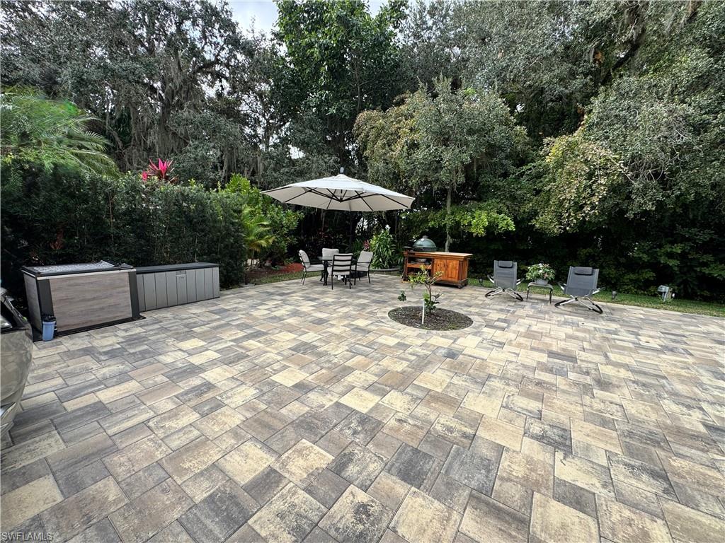 RIVERBEND MOTORCOACH RESORT - Land