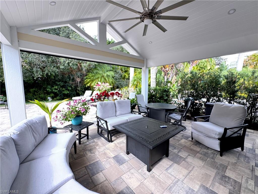 RIVERBEND MOTORCOACH RESORT - Land