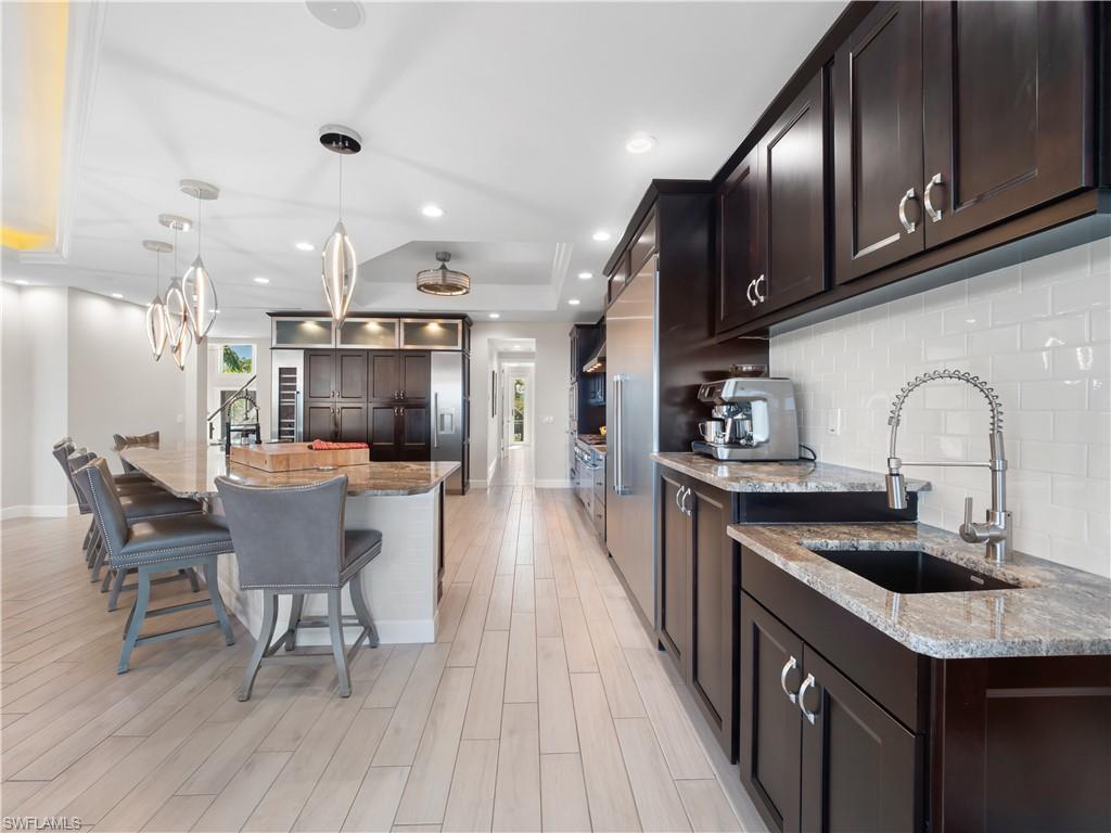 JONATHAN HARBOUR - Residential