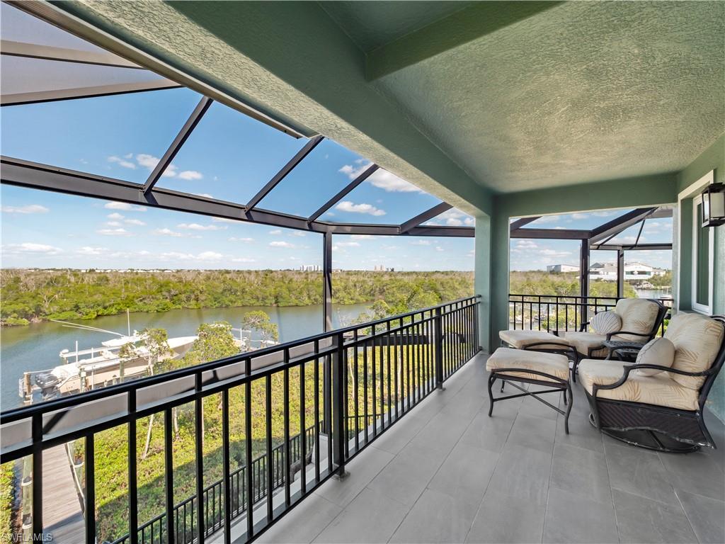 JONATHAN HARBOUR - Residential