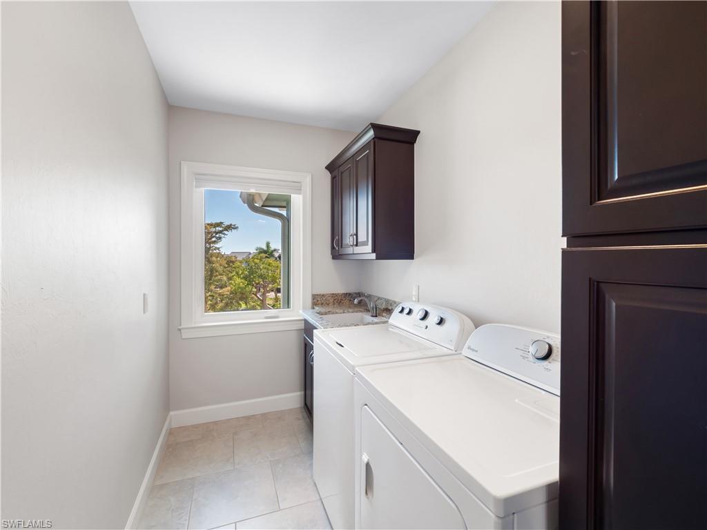 JONATHAN HARBOUR - Residential