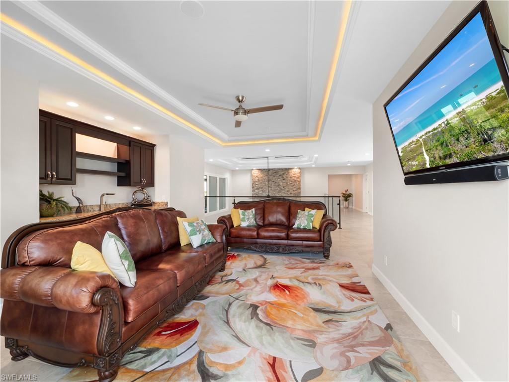 JONATHAN HARBOUR - Residential