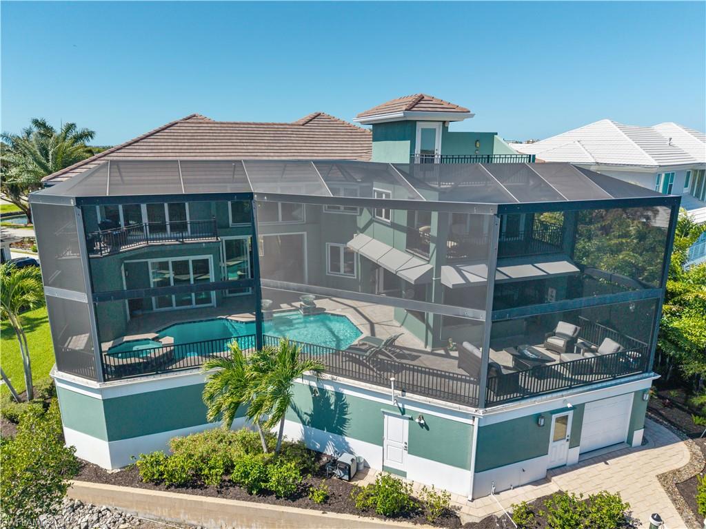 JONATHAN HARBOUR - Residential