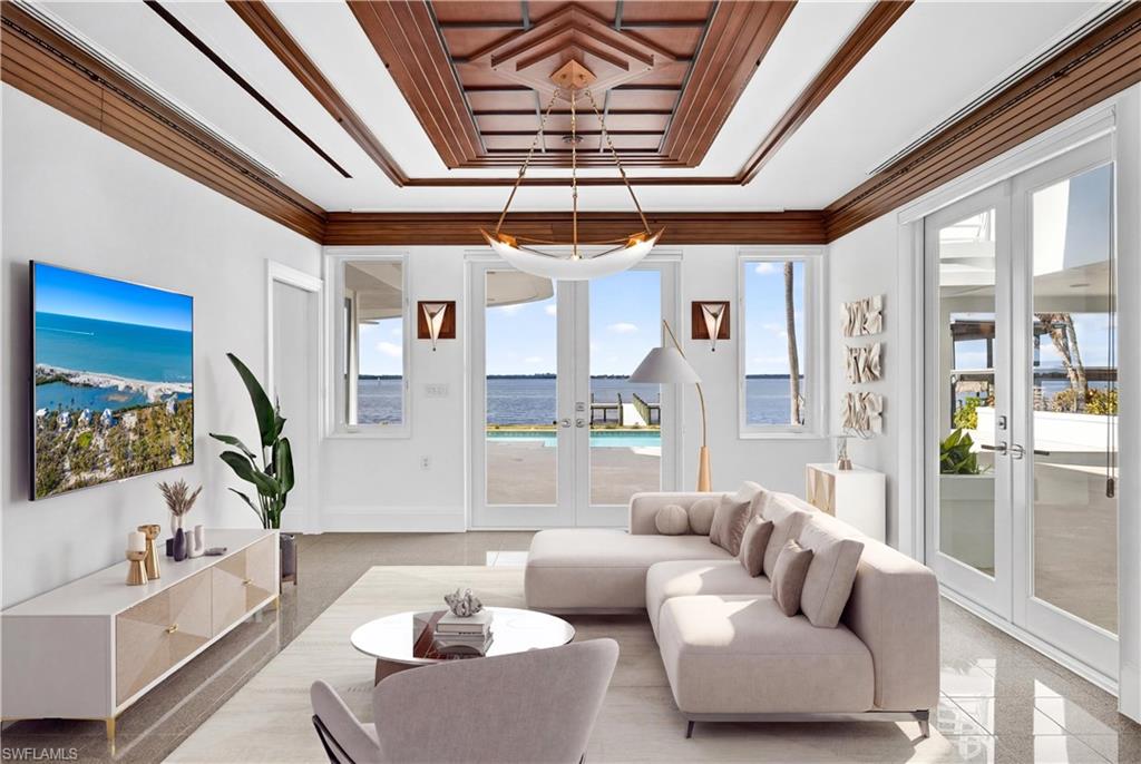 RIVERSIDE - Residential