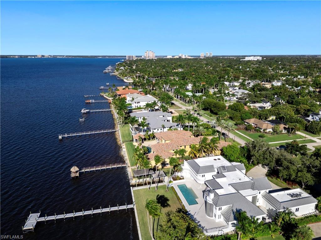 RIVERSIDE - Residential