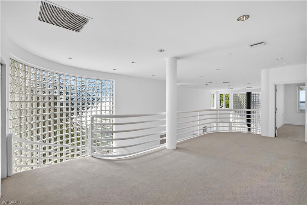 RIVERSIDE - Residential