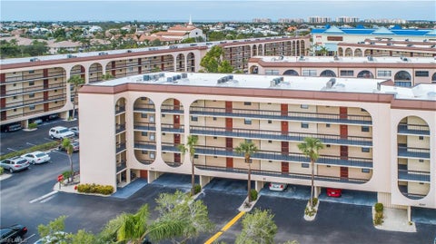 Photo of 995 Anglers CV #N405, MARCO ISLAND, FL 34145 (MLS # 226037762)