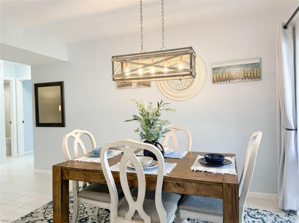 HIDDEN LAKE VILLAS - Residential Lease