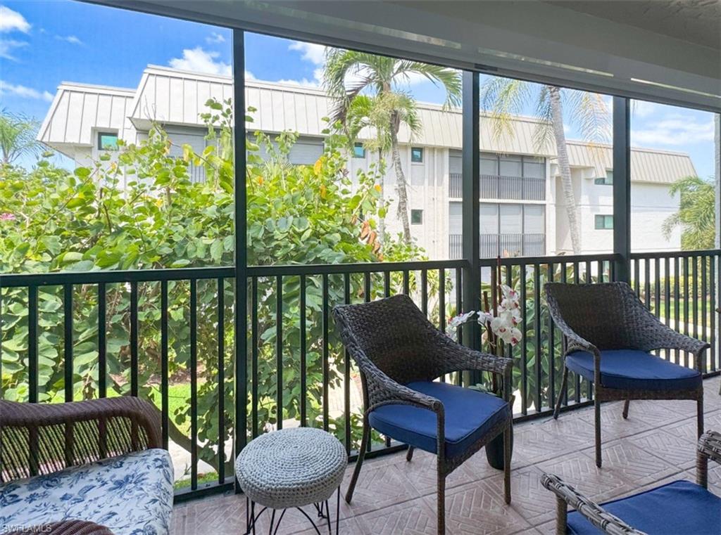 HIDDEN LAKE VILLAS - Residential Lease