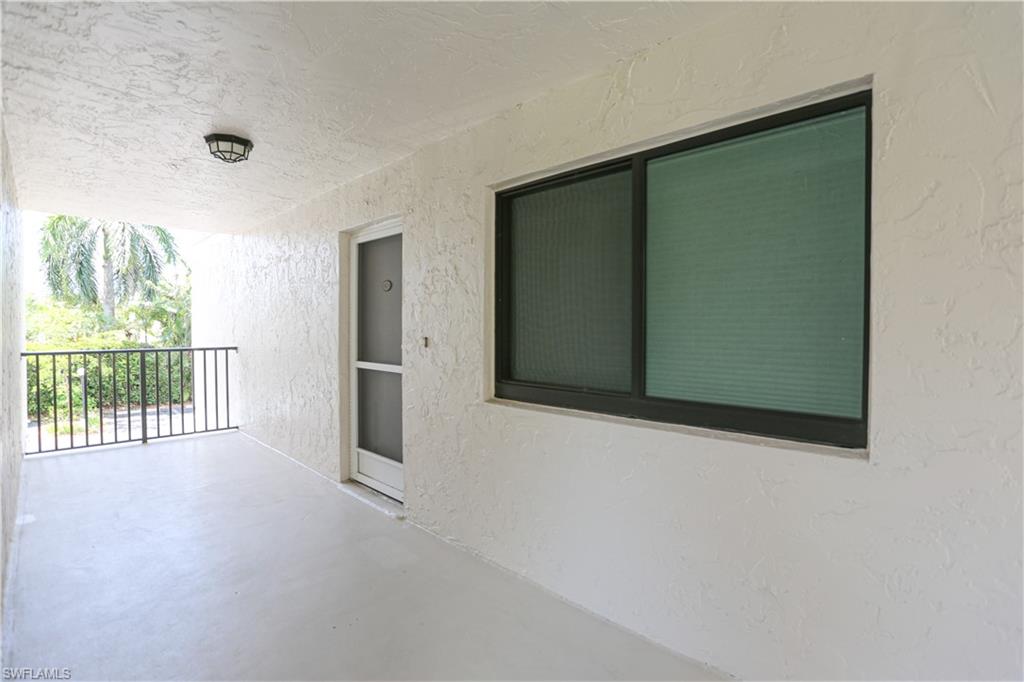 HIDDEN LAKE VILLAS - Residential Lease