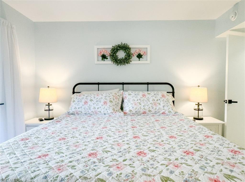 HIDDEN LAKE VILLAS - Residential Lease