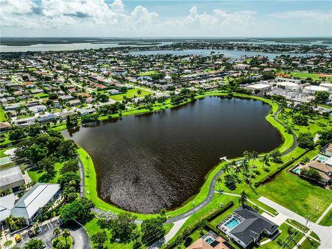 A home in MARCO ISLAND