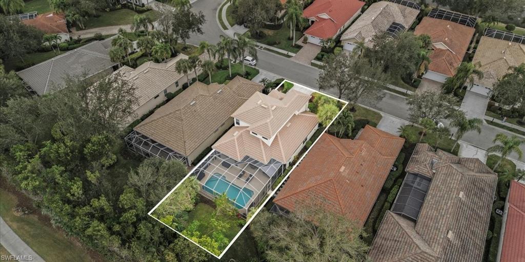 CARLTON LAKES - Residential