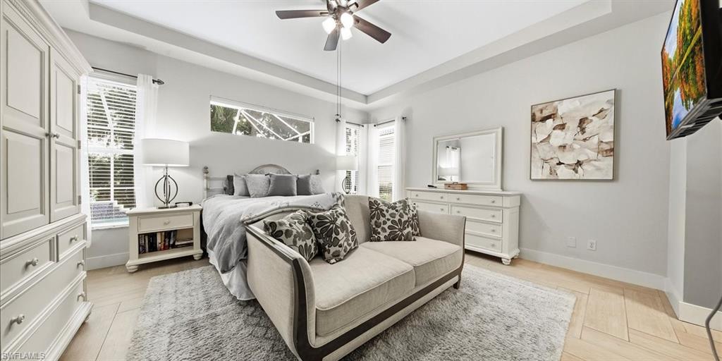 CARLTON LAKES - Residential