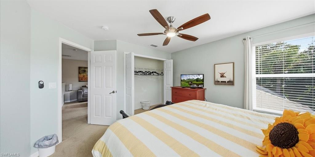 CARLTON LAKES - Residential