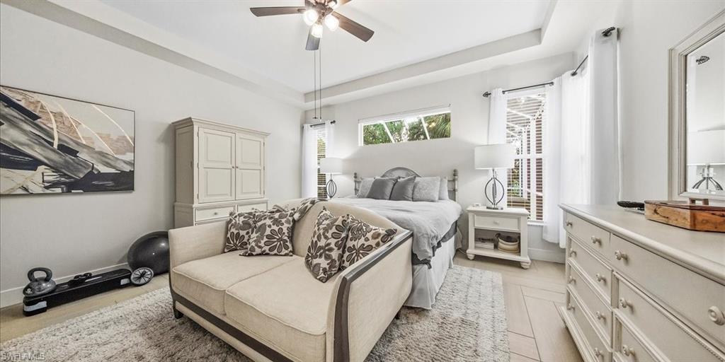 CARLTON LAKES - Residential