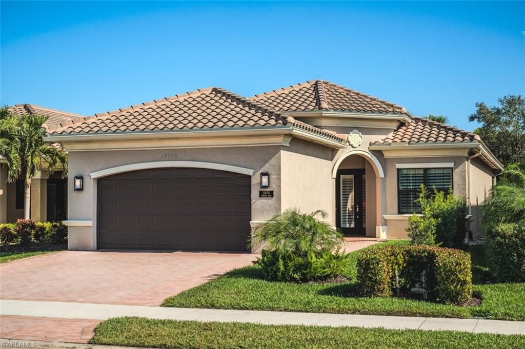 Photo of 13670 MANDARIN CIR, NAPLES, FL 34109 (MLS # 226020113)
