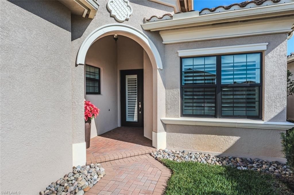 Photo of 13670 MANDARIN CIR, NAPLES, FL 34109 (MLS # 226020113)