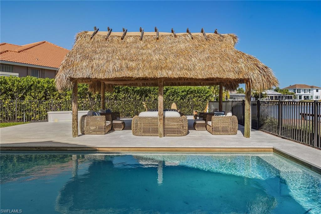 MARCO ISLAND - Residential