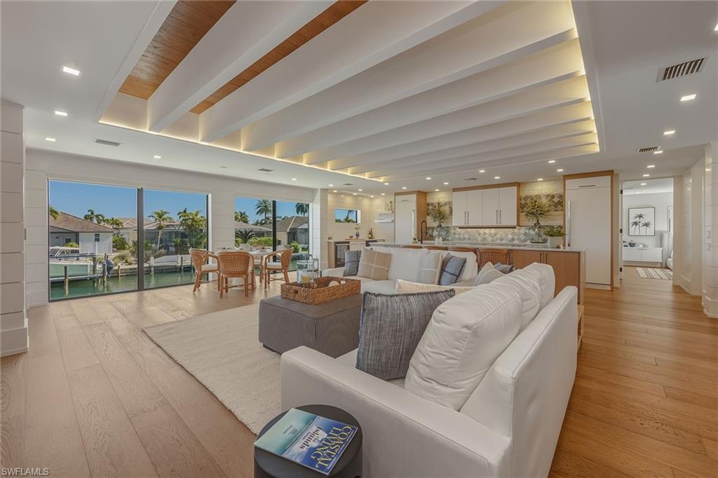 MARCO ISLAND - Residential