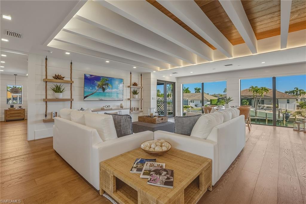 MARCO ISLAND - Residential