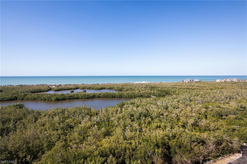 MYSTIQUE - Residential