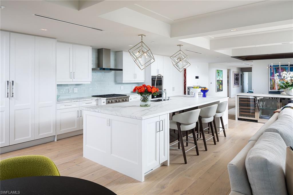 MYSTIQUE - Residential