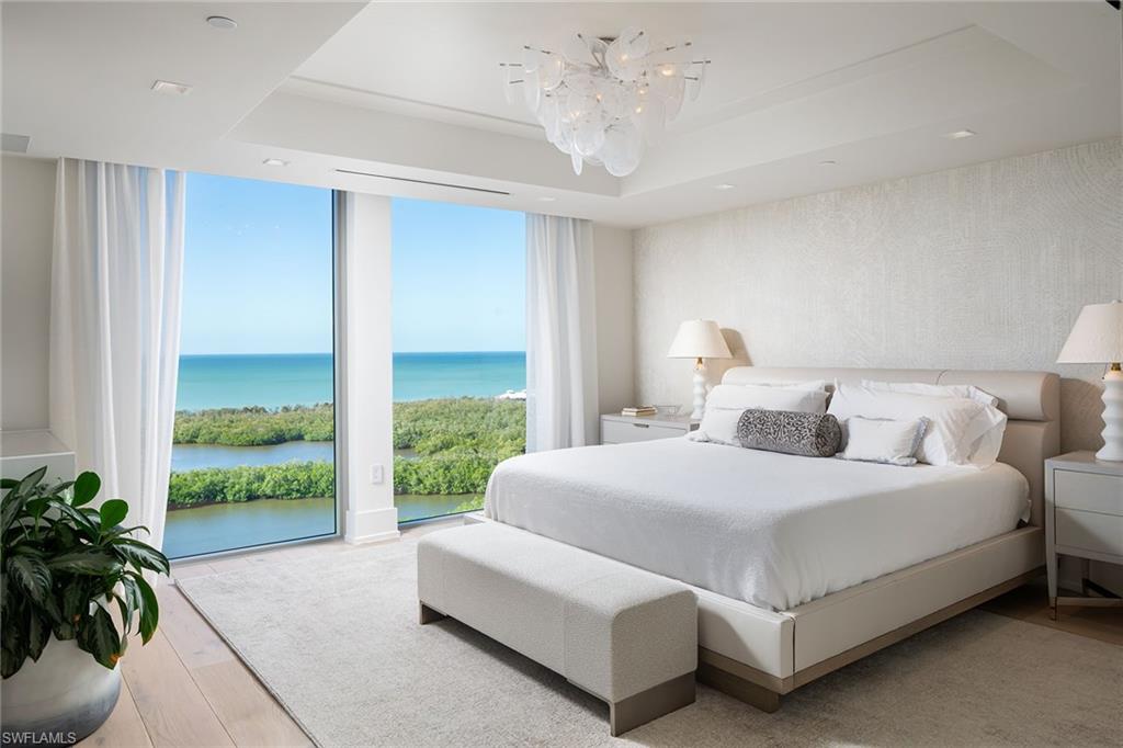 MYSTIQUE - Residential