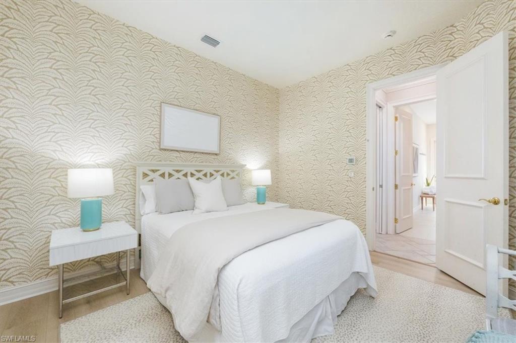 MOORINGS - Residential