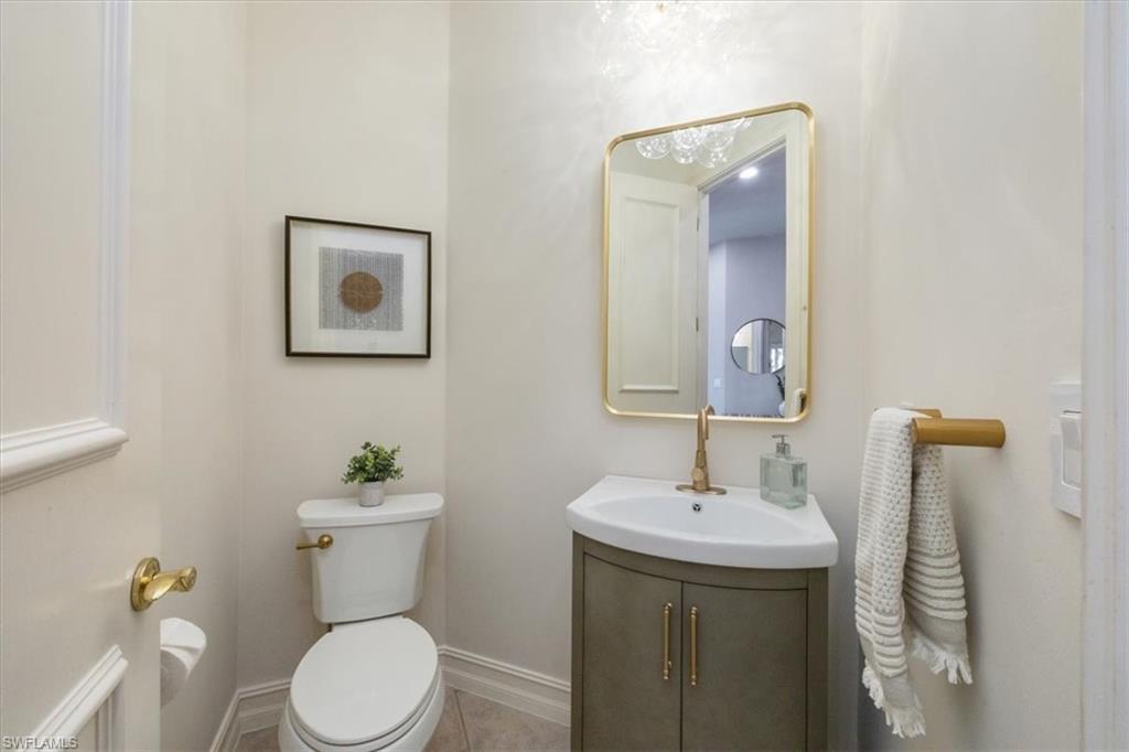 MOORINGS - Residential