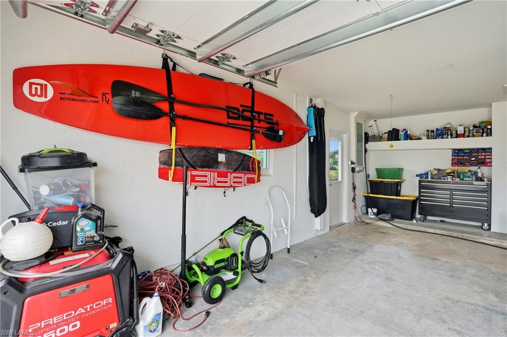 ISLAND PARK - Residential Lease