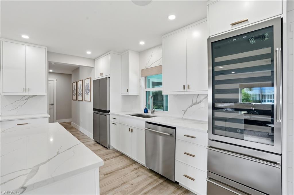 ISLAND PARK - Residential Lease