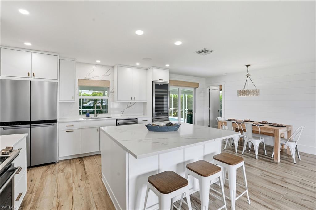 ISLAND PARK - Residential Lease