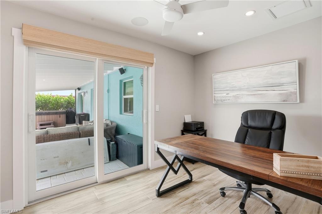 ISLAND PARK - Residential Lease