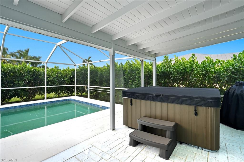 ISLAND PARK - Residential Lease