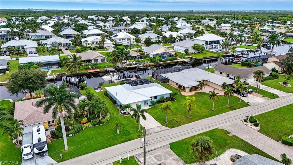 ISLAND PARK - Residential Lease