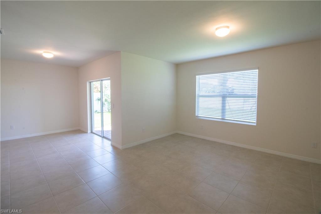 CAPE CORAL - Residential Lease