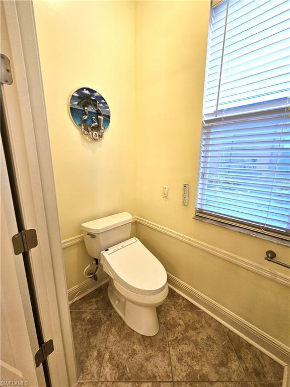 CREEKSIDE - Residential