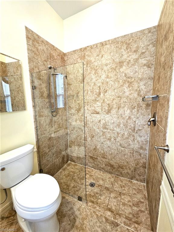 CREEKSIDE - Residential