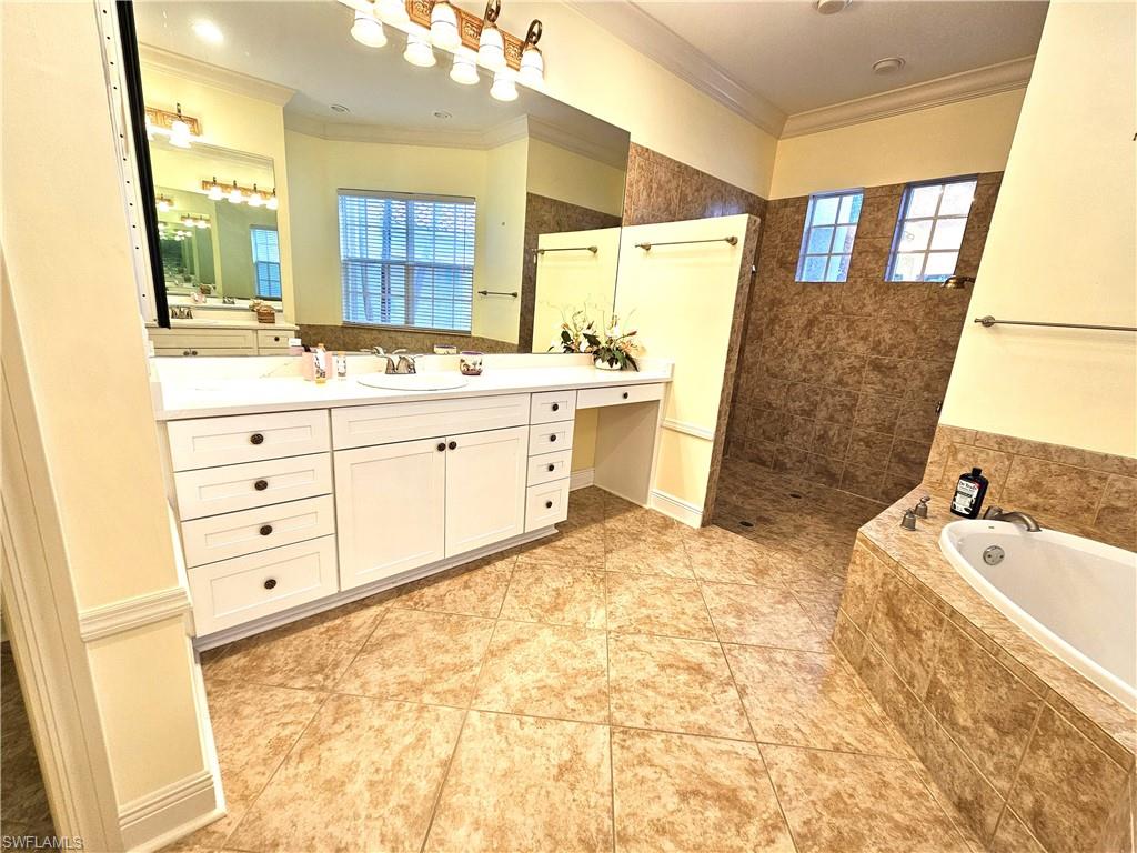 CREEKSIDE - Residential