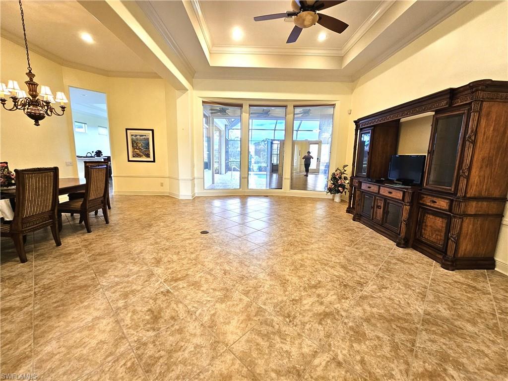 CREEKSIDE - Residential